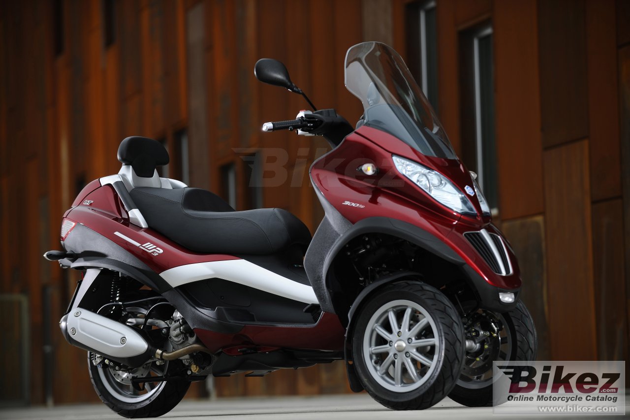 Thumbnail for Piaggio MP3 LT 2011