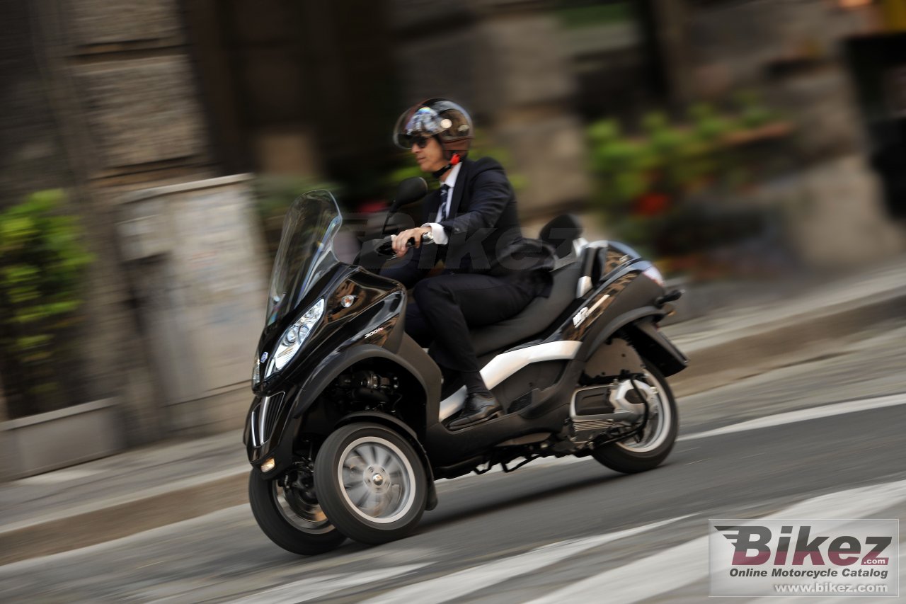 Thumbnail for Piaggio MP3 LT 2011