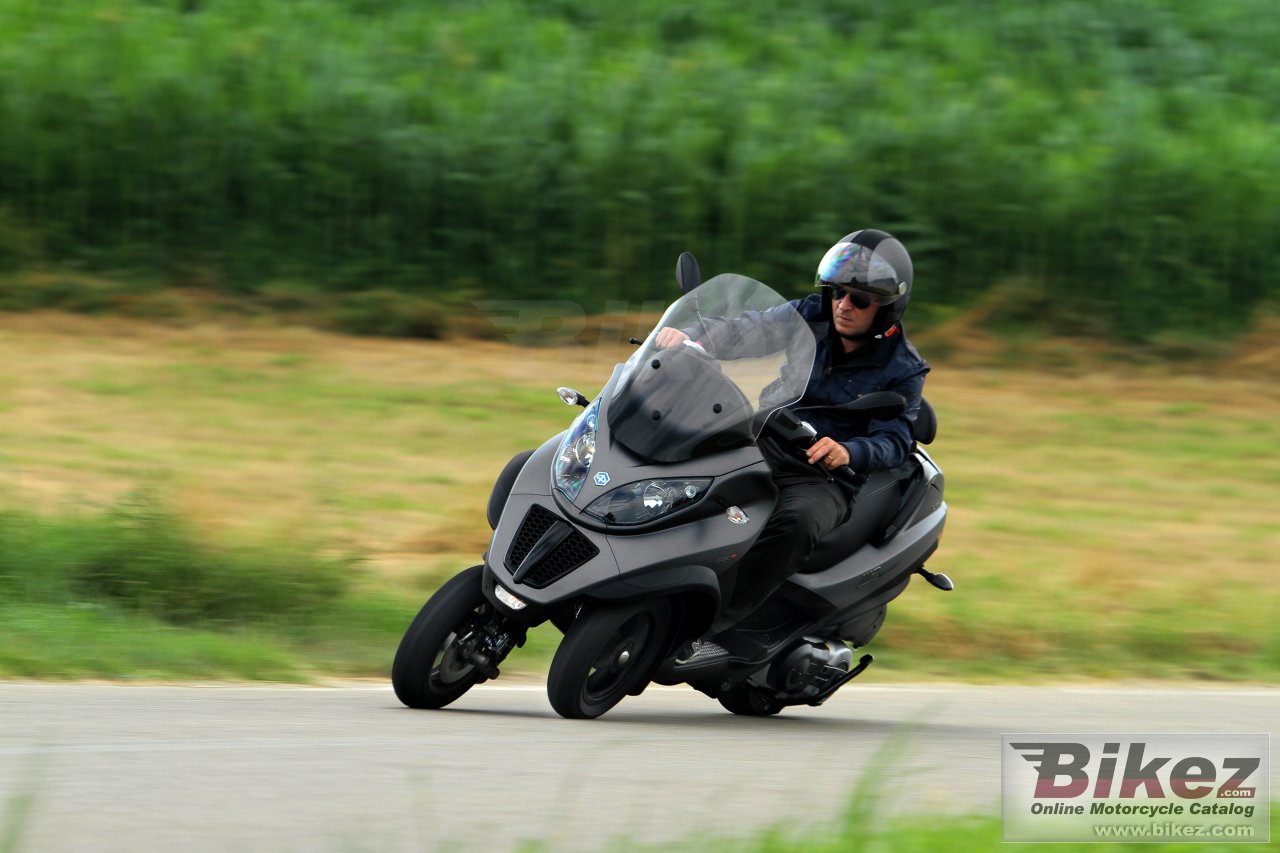 Thumbnail for Piaggio MP3 Sport LT 500 2012