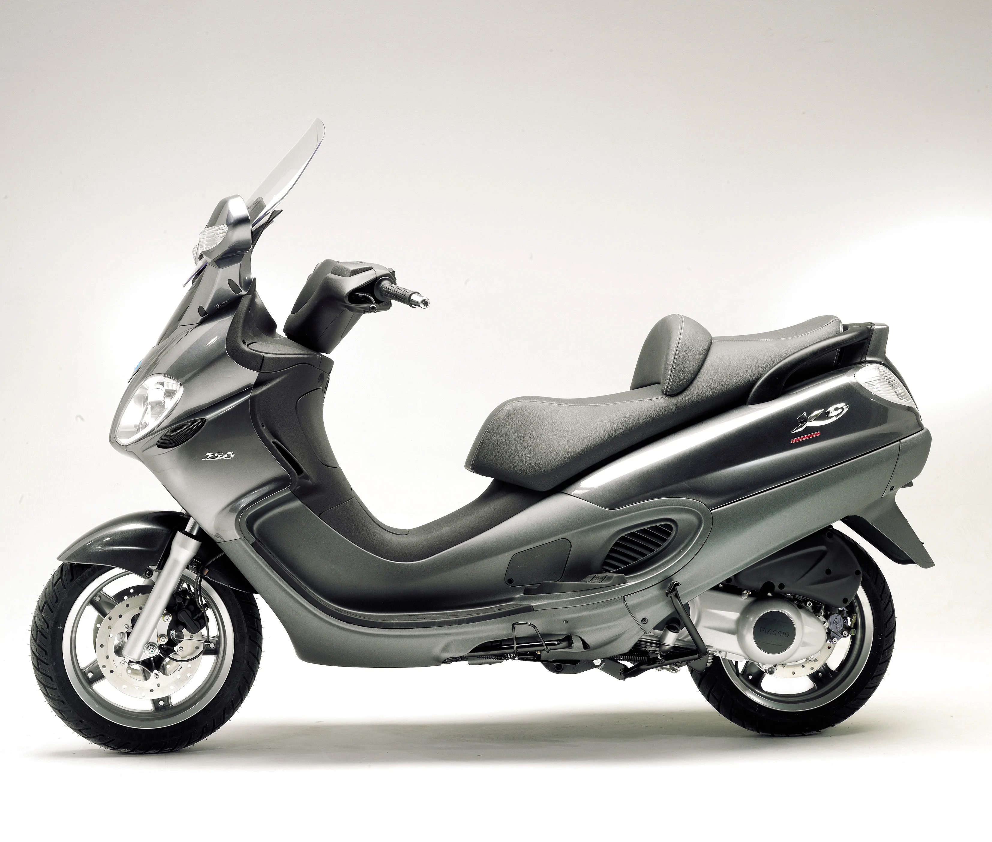 Piaggio X9 Evolution 250