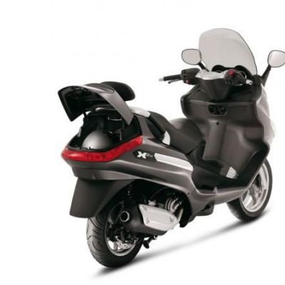 Thumbnail for Piaggio XEvo 250 2008