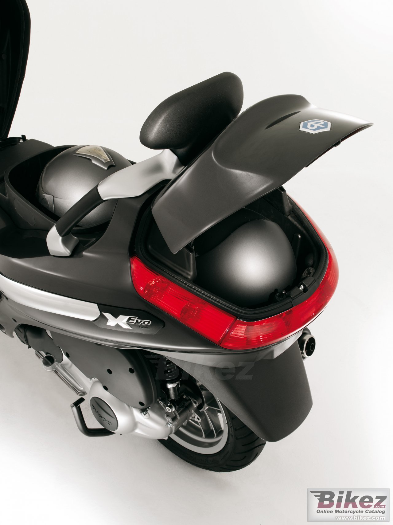 Thumbnail for Piaggio XEvo 250 2008