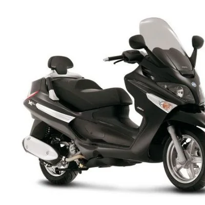 Thumbnail for Piaggio XEvo 400 2008