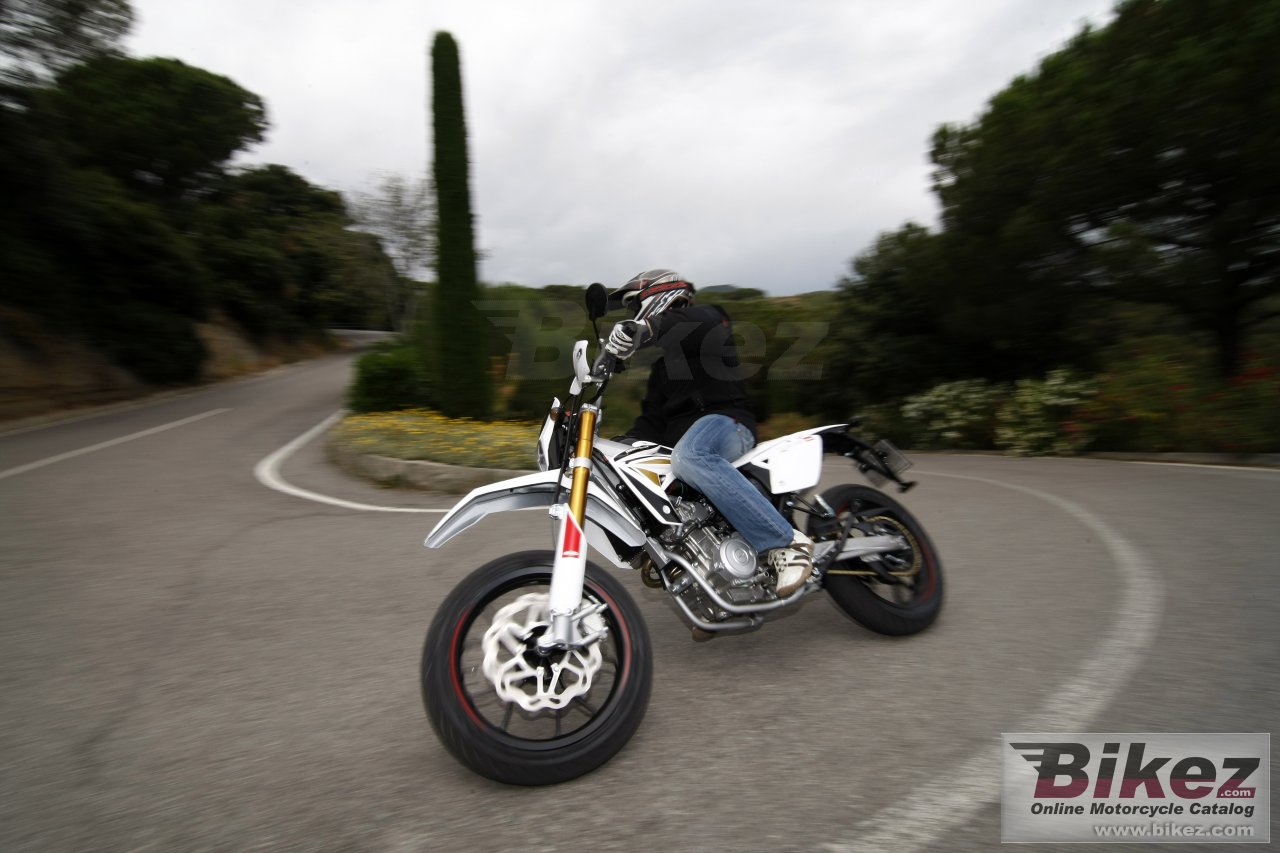 Thumbnail for Rieju Marathon 125 Pro SM 2013