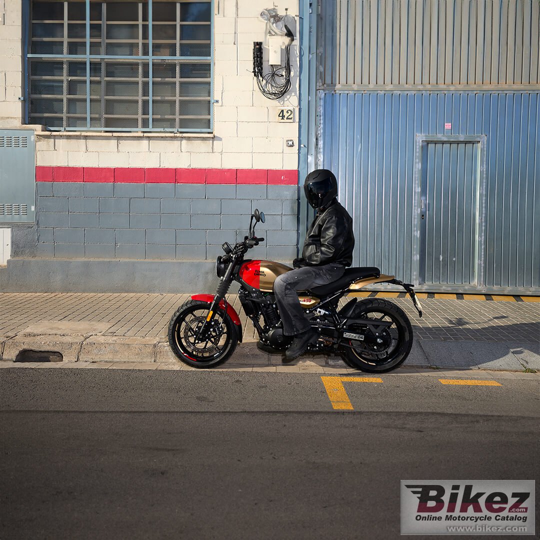 Thumbnail for Royal Enfield Guerrilla 450 2025