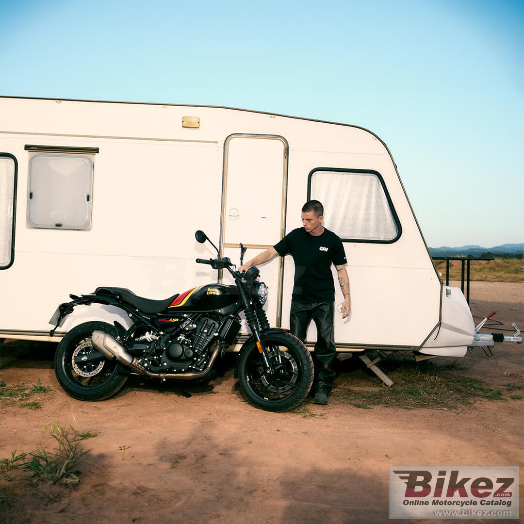 Thumbnail for Royal Enfield Guerrilla 450 2025