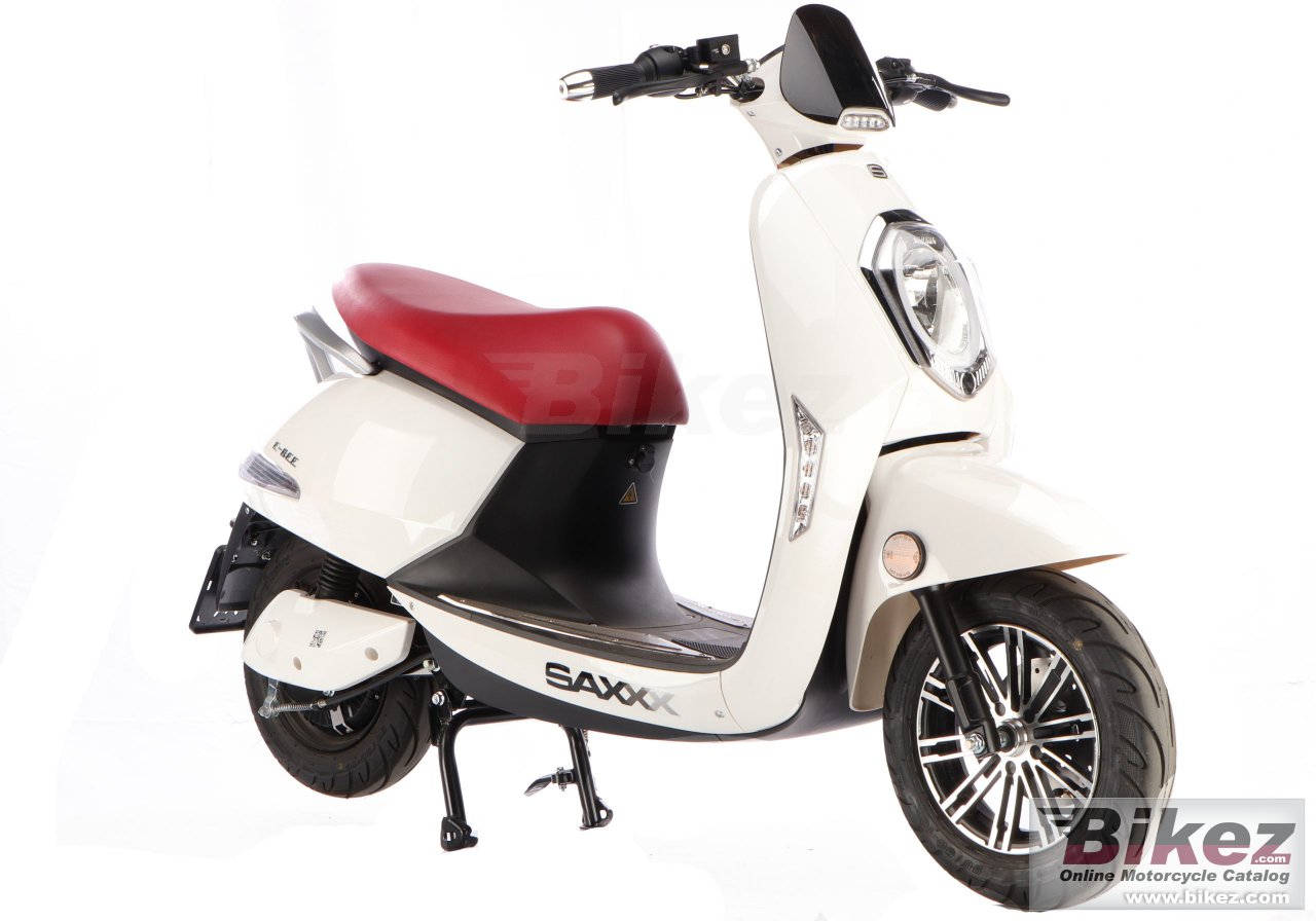 Saxxx E-Bee
