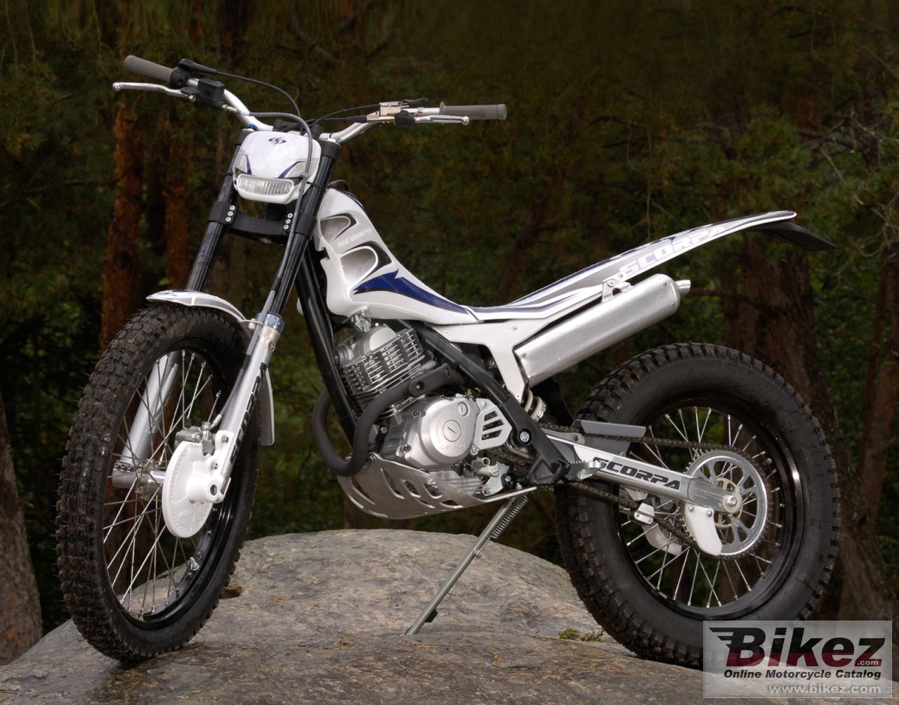 Scorpa SY-200FR