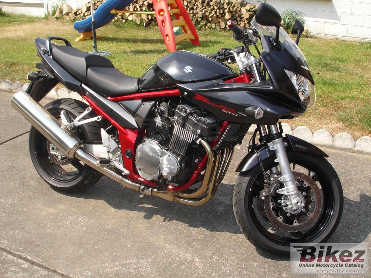 Thumbnail for Suzuki Bandit 1200 SA 2006