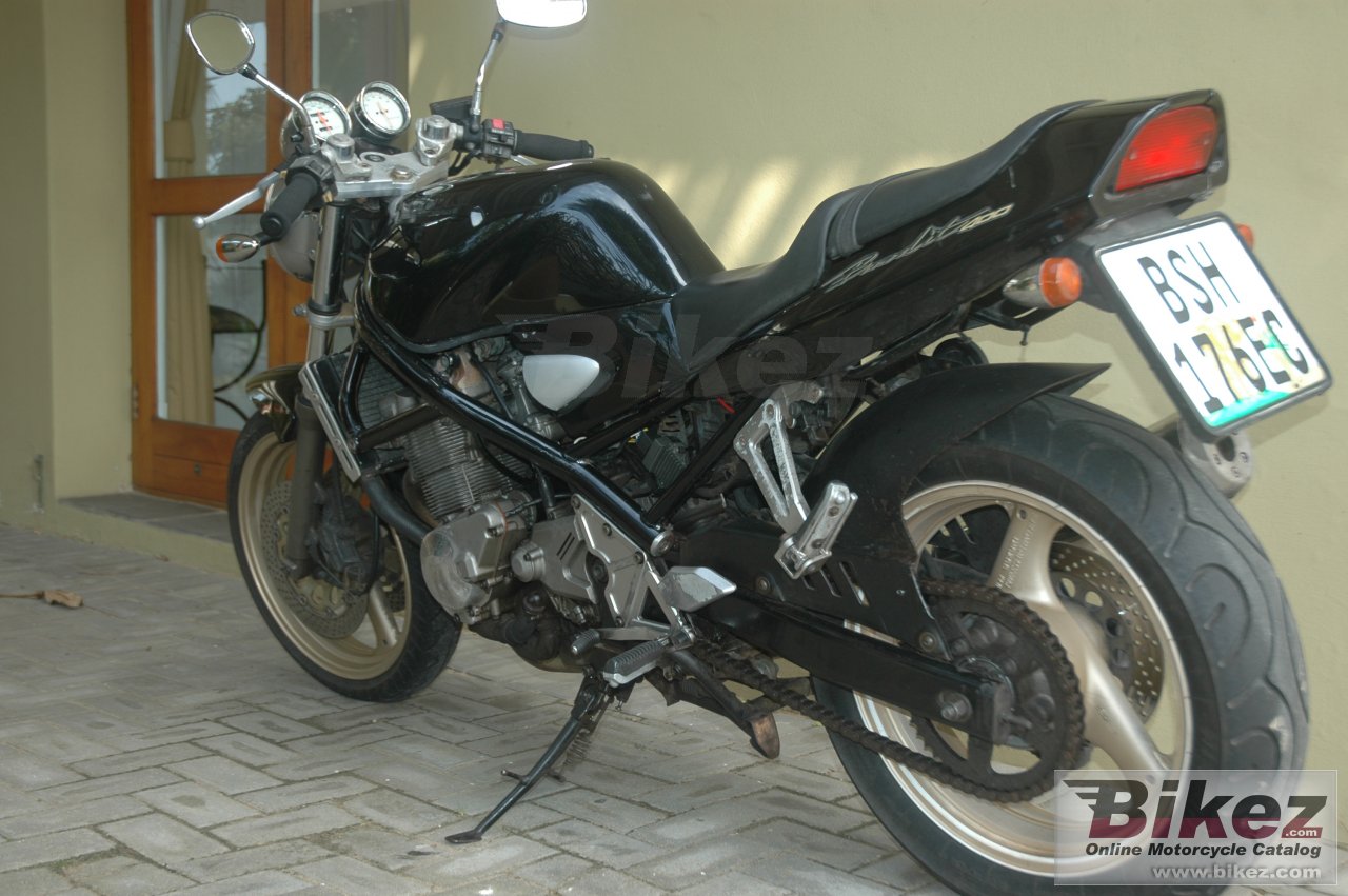 Thumbnail for Suzuki Bandit 400 1992