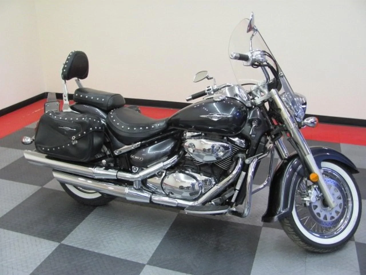 Suzuki Boulevard C50