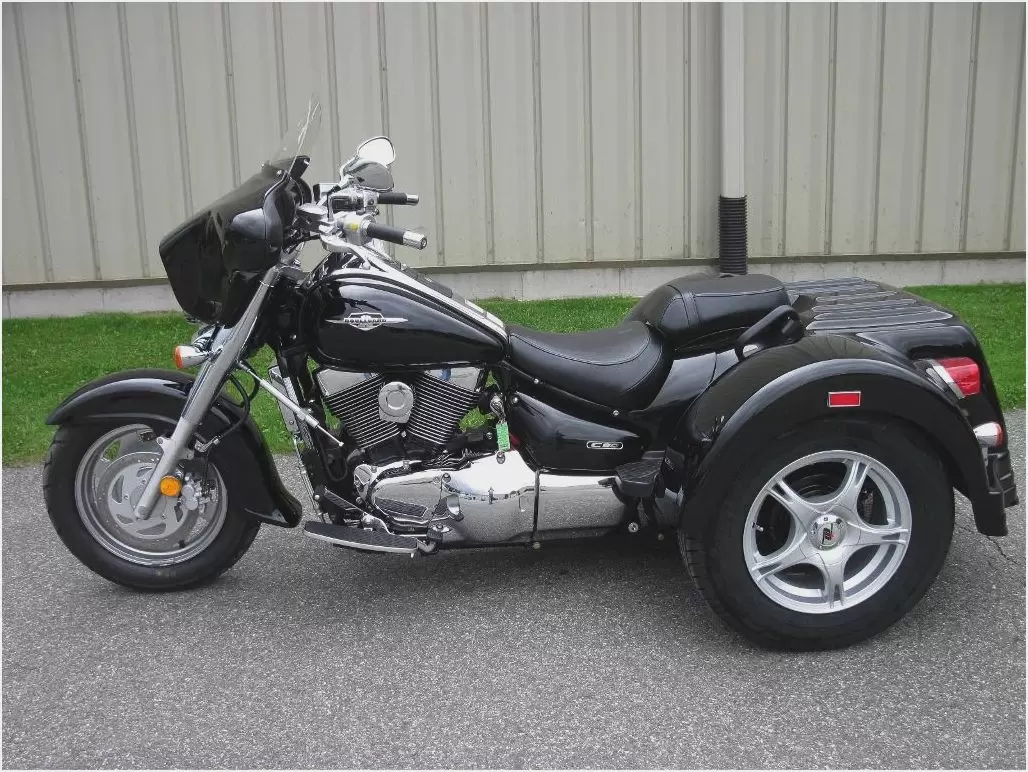 Suzuki Boulevard C90