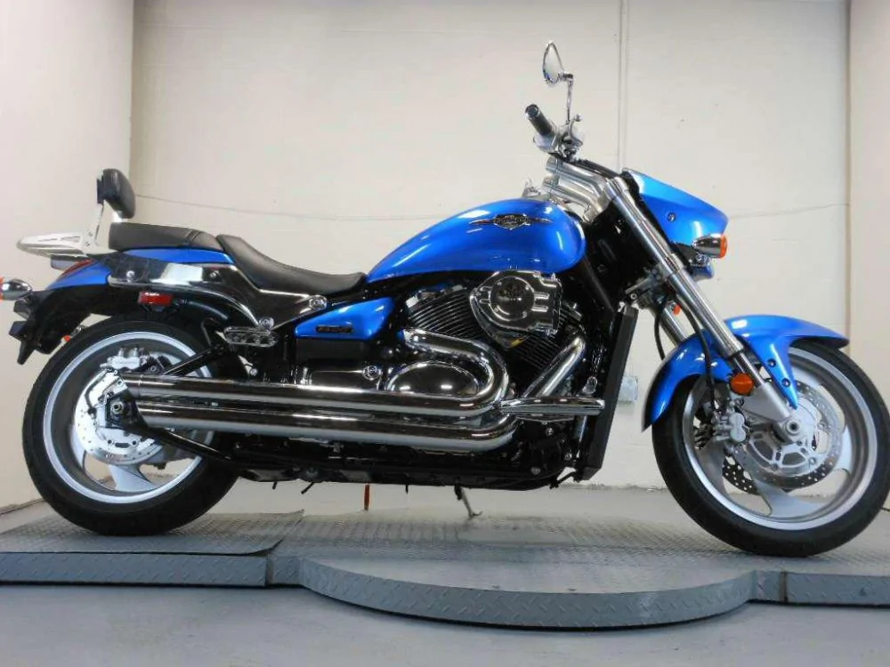 Suzuki Boulevard M90