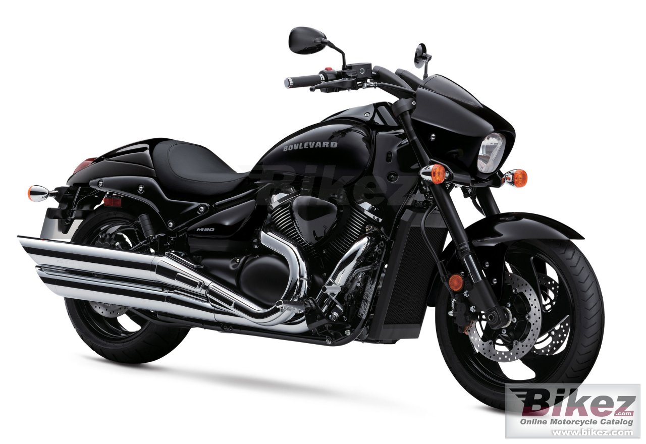 Suzuki Boulevard M90