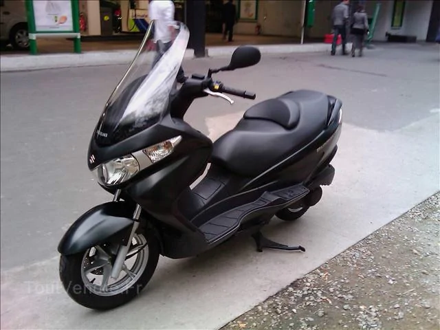 Suzuki Burgman 125