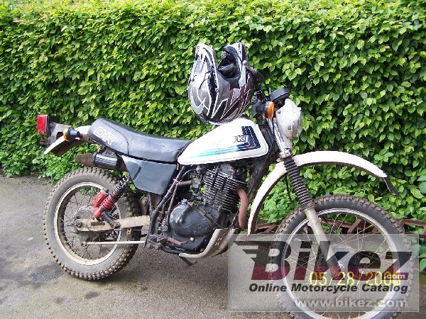 Suzuki DR 400 S