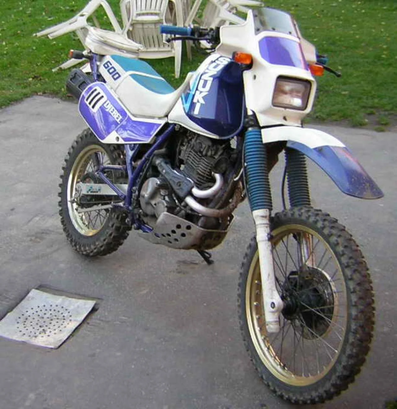 Suzuki DR 600 R Dakar