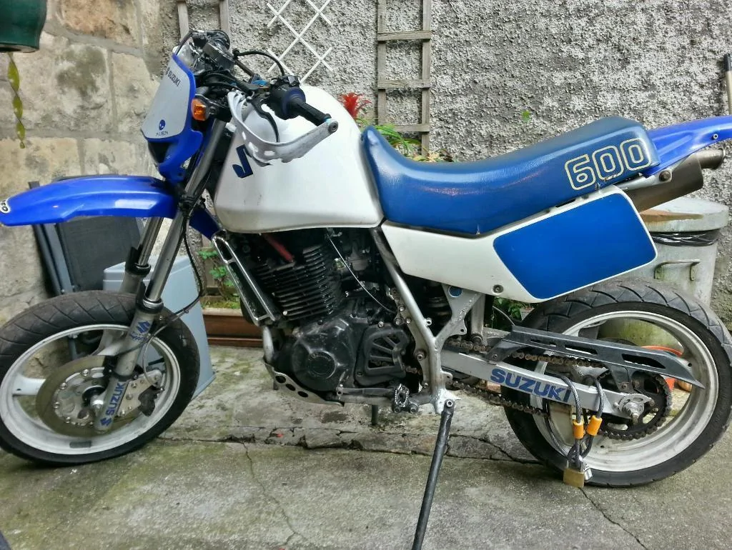 Suzuki DR 600 S