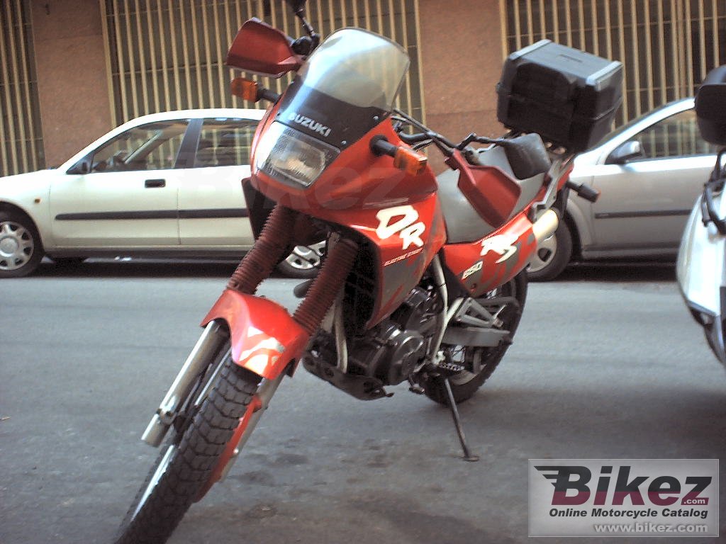 Suzuki DR 650 RSE