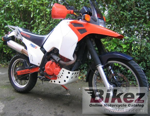 Suzuki DR Big 750 S