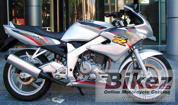 Suzuki FXR 150