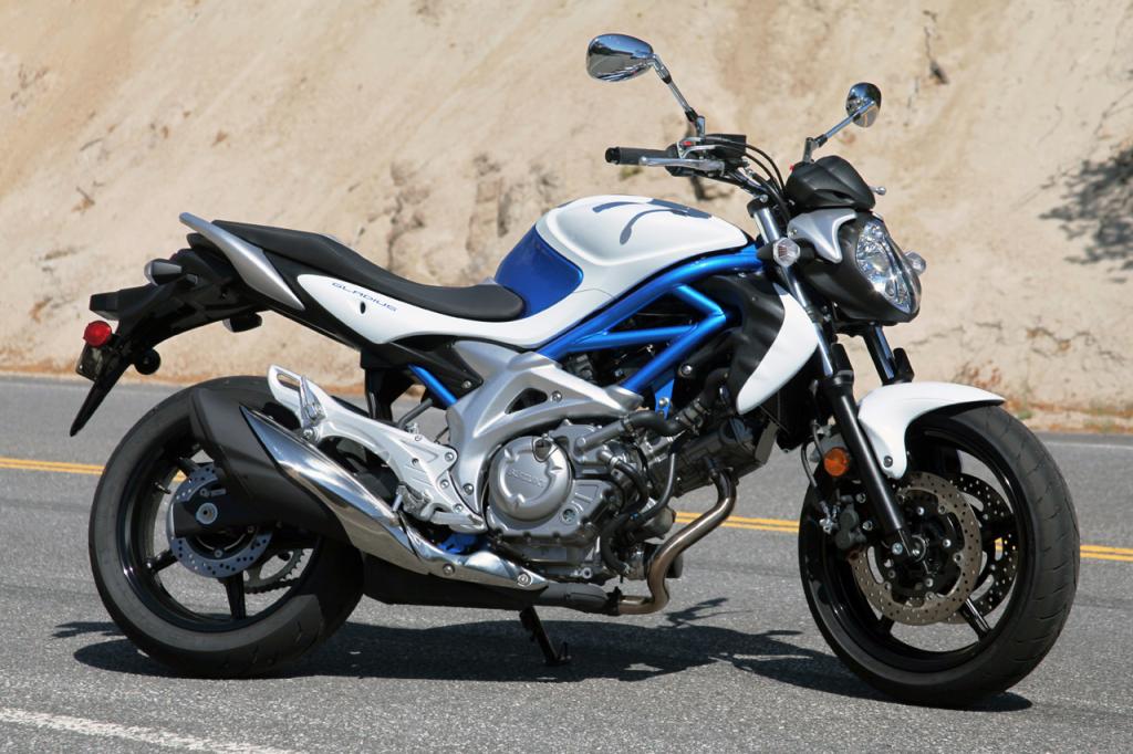 Thumbnail for Suzuki Gladius 400 2010