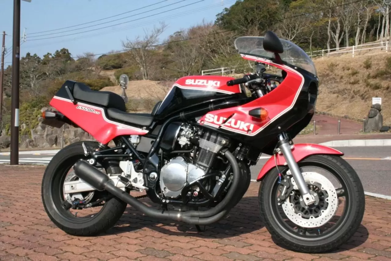 Suzuki GS 1200 SS