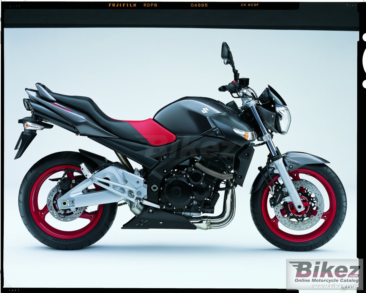 Thumbnail for Suzuki GSR 600 2010