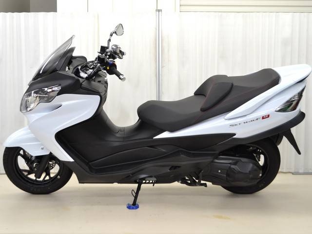 Suzuki Skywave 250 Type M