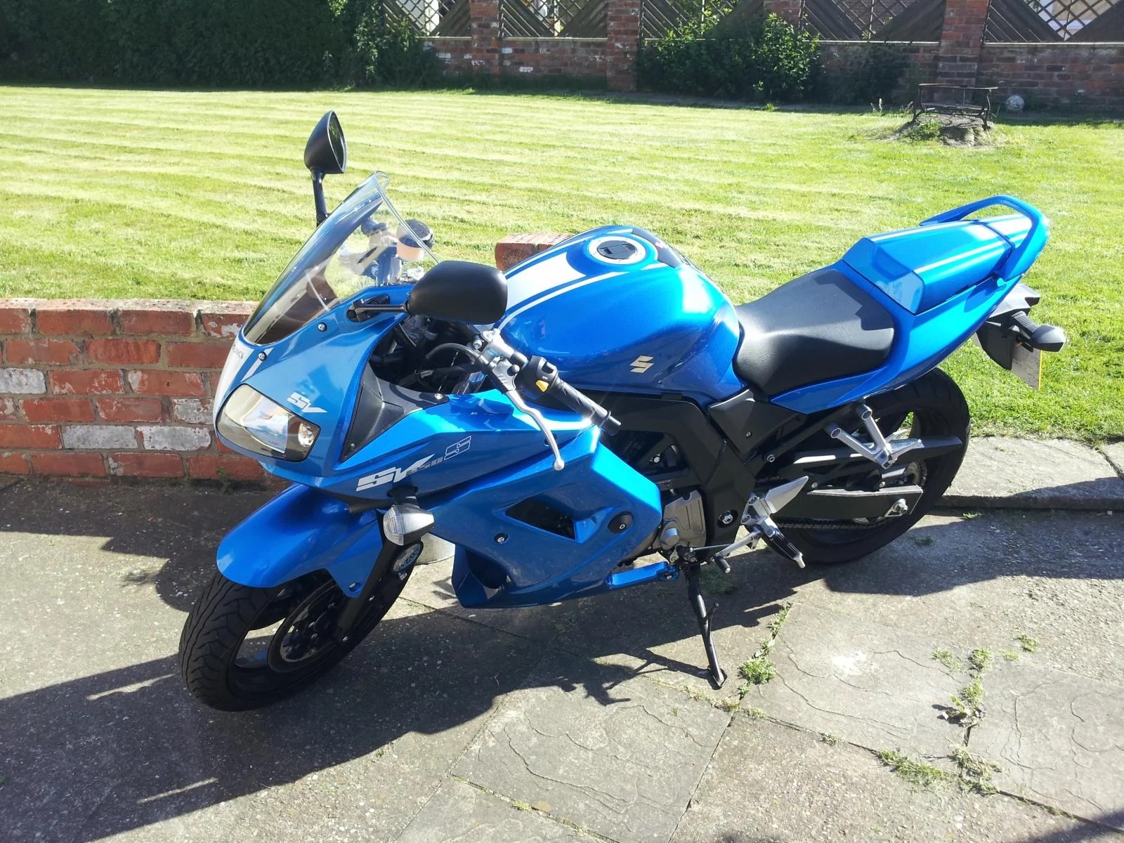 Suzuki SV650