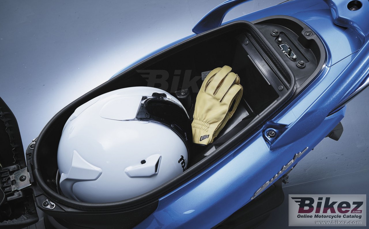 Thumbnail for Suzuki Swish 2018