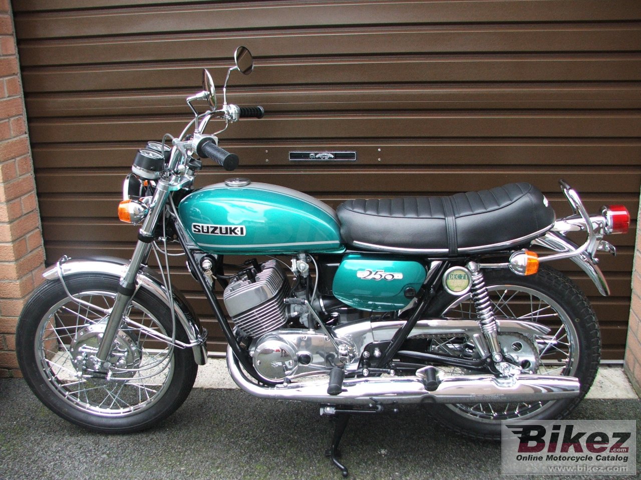 Suzuki T 250