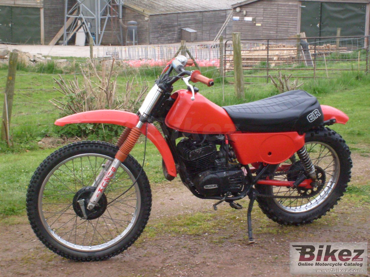 Suzuki TS-185