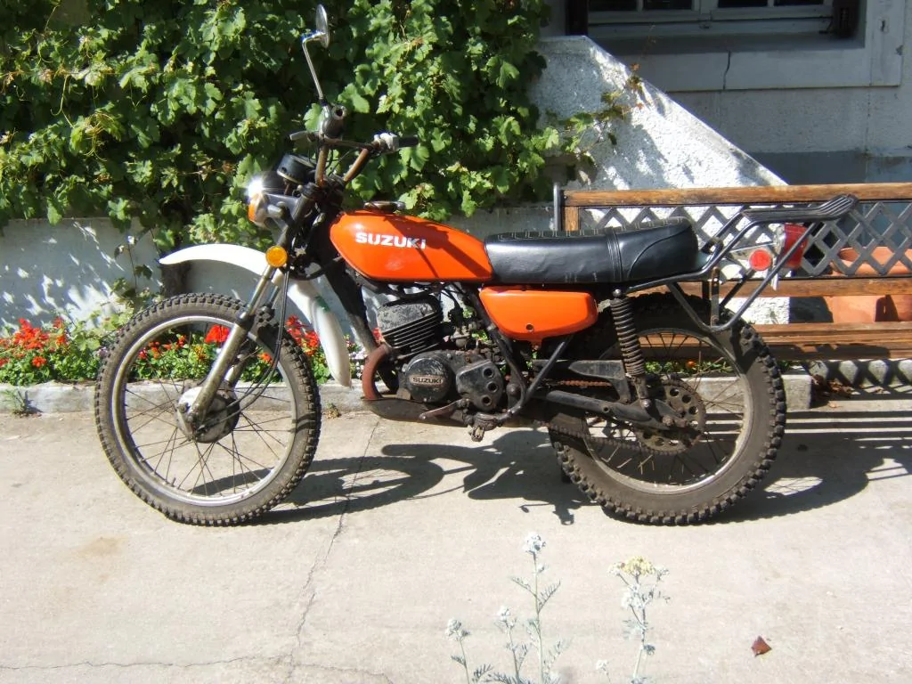 Suzuki TS 125