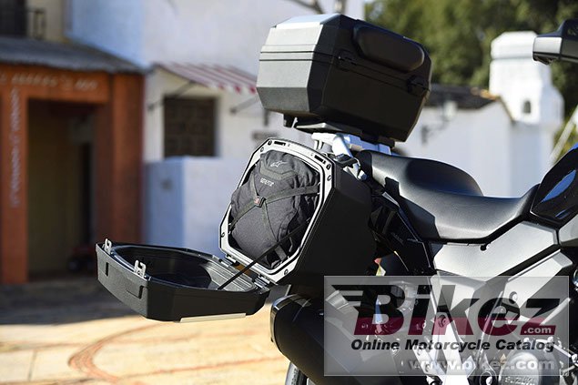 Thumbnail for Suzuki V-Strom 250 2022