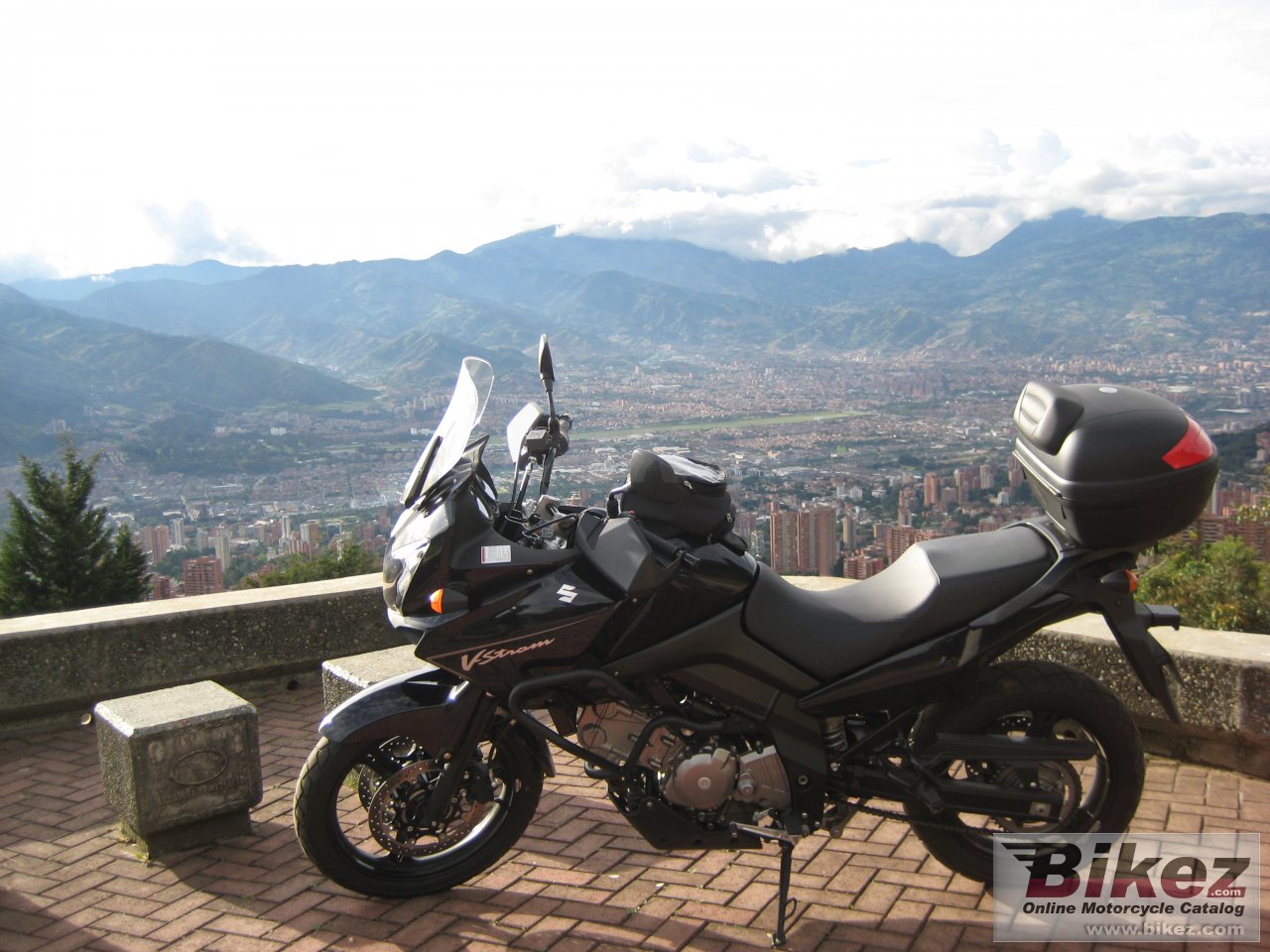 Thumbnail for Suzuki V-Strom 650 2007