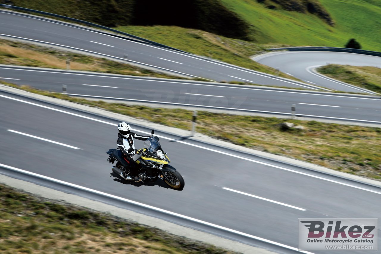 Thumbnail for Suzuki V-Strom 650XT 2021