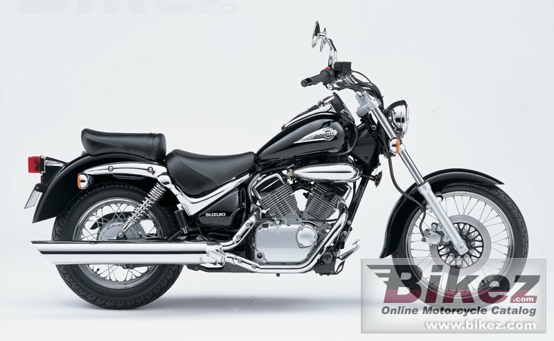Suzuki VL 125 Intruder