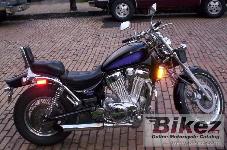 Suzuki VS 1400 Intruder