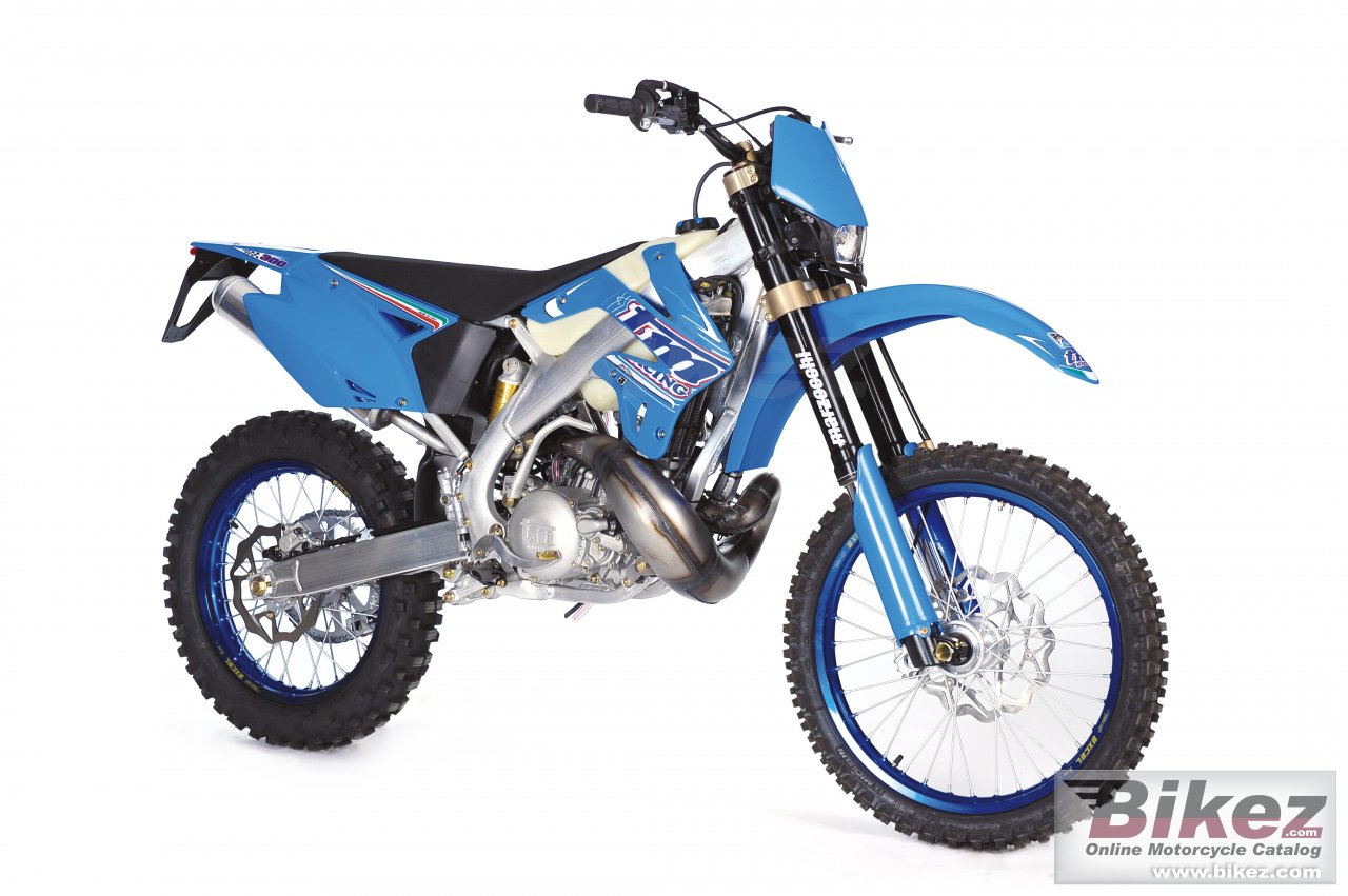 TM Racing EN 300