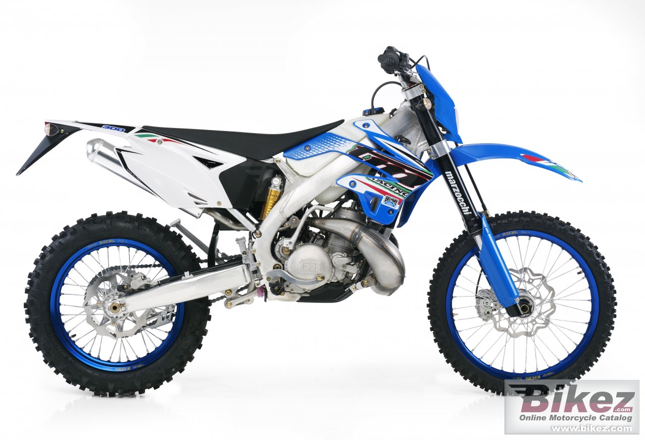 TM Racing EN 300