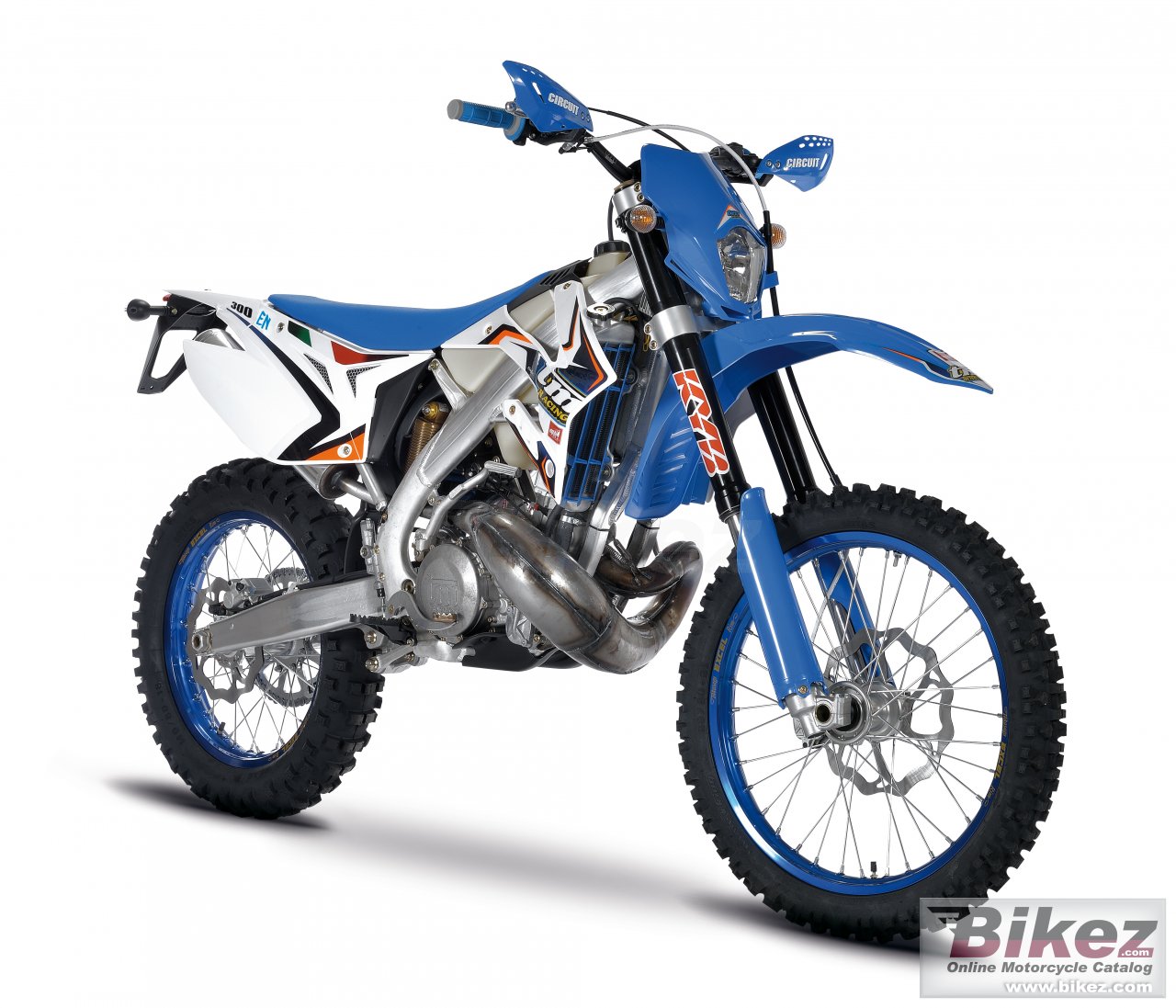 TM Racing EN 300