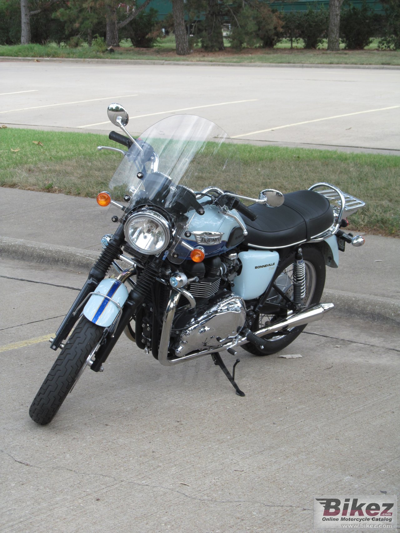Thumbnail for Triumph Bonneville 2010