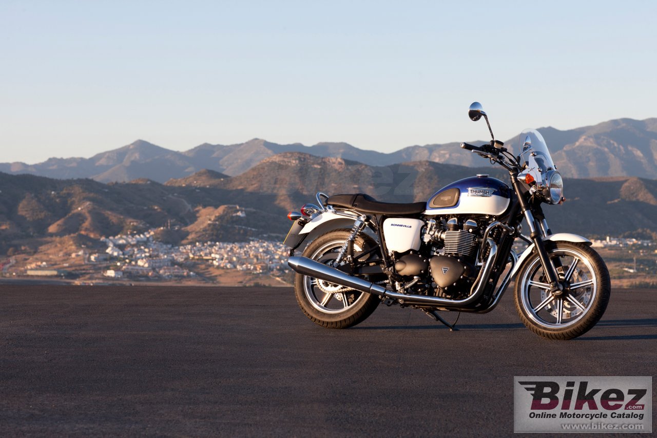 Thumbnail for Triumph Bonneville 2016