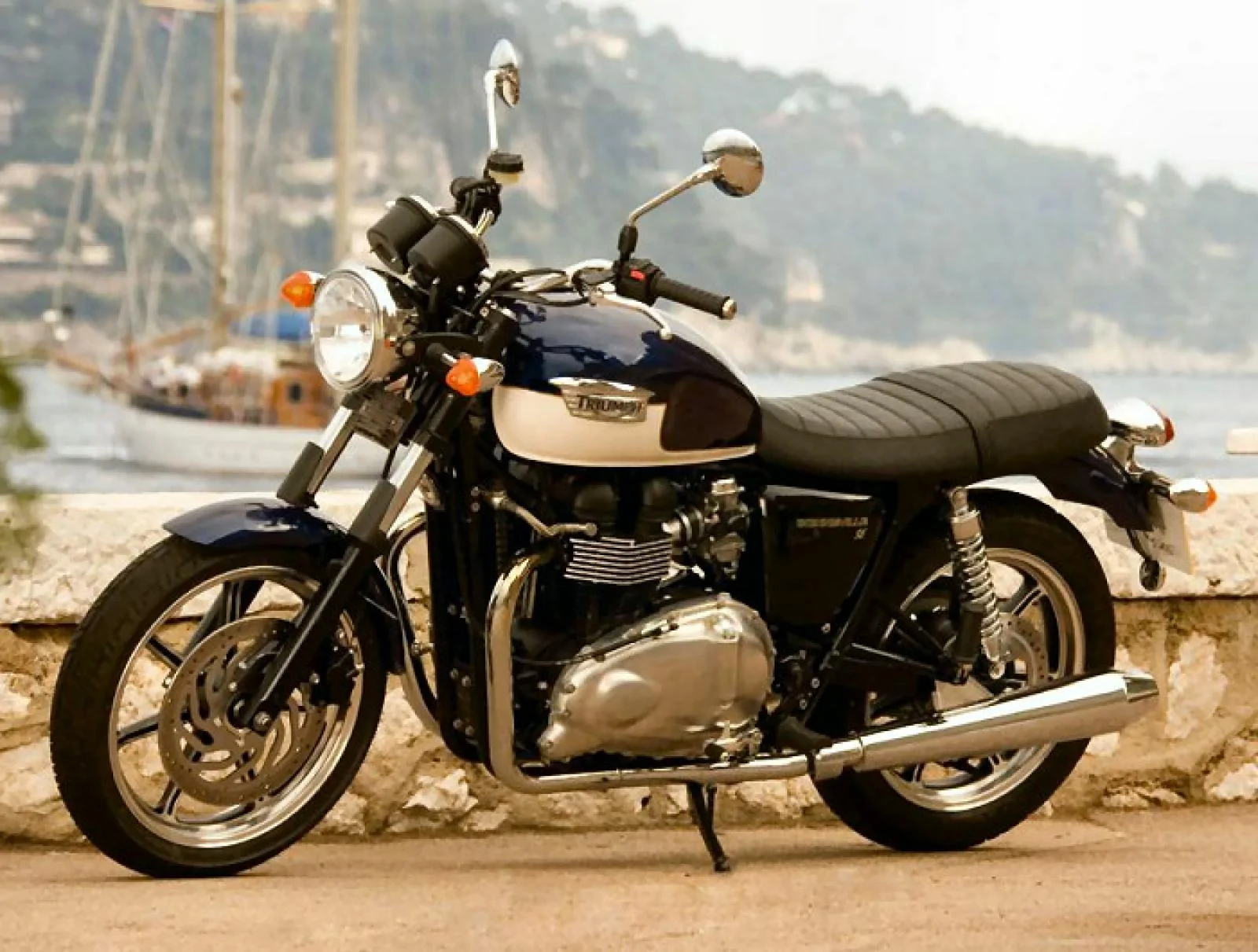 Thumbnail for Triumph Bonneville Sixty 2010