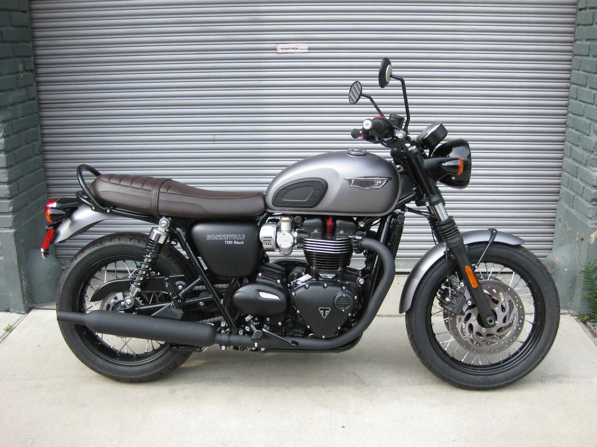 Thumbnail for Triumph Bonneville T120 Black 2017