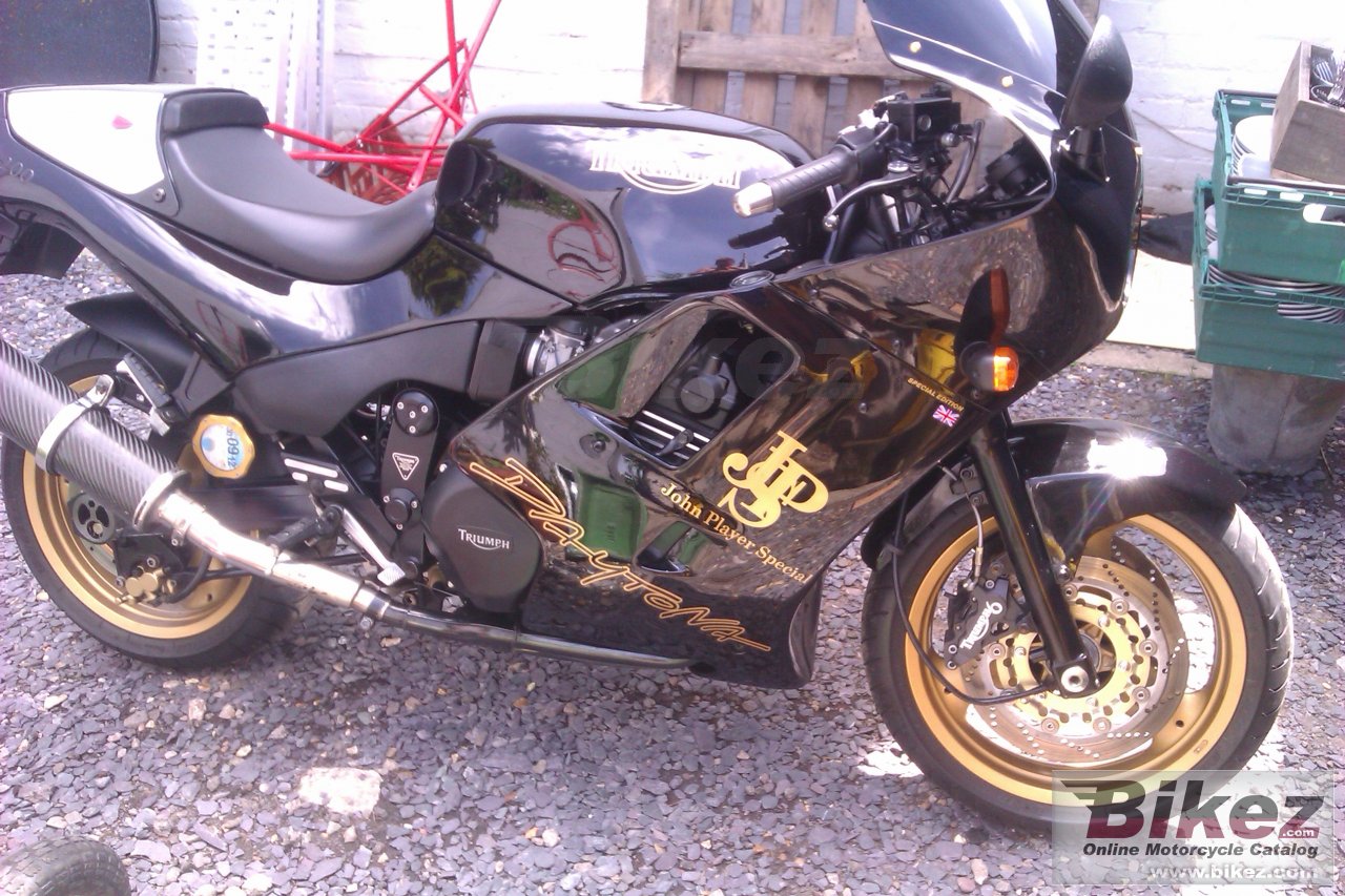 Thumbnail for Triumph Daytona 1200 1997