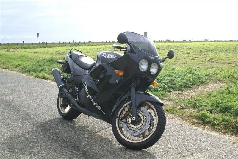 Thumbnail for Triumph Daytona 1200 1997