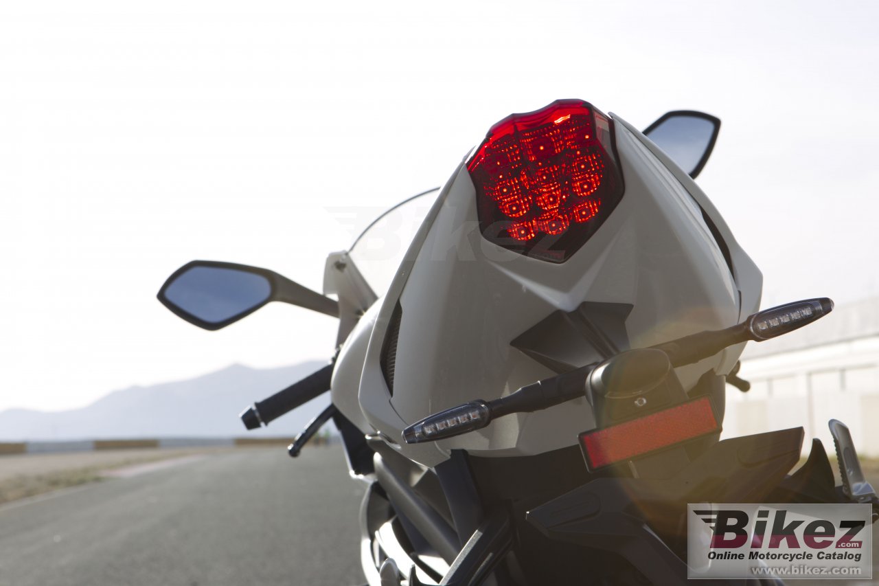 Thumbnail for Triumph Daytona 675 2013