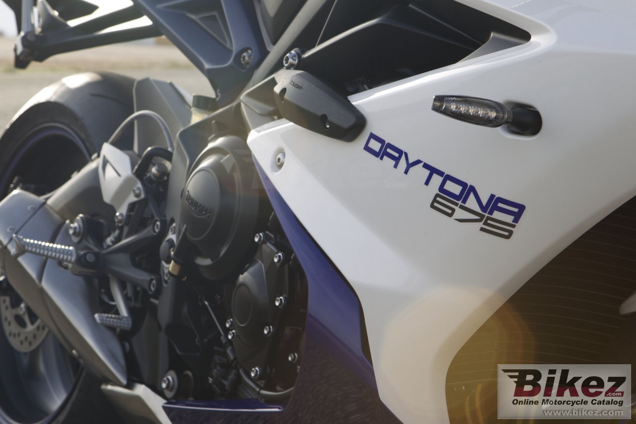 Thumbnail for Triumph Daytona 675 2013